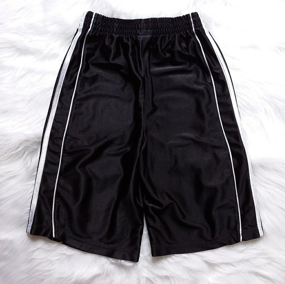 ☆☆SOLD☆☆ Adidas Boy's Athletic Shorts (Set of 2) - Picture 5 of 8